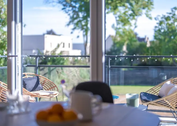 Cosy, Lumineux, Proche Du Centre-ville , Sombrero - Sils Apartament *