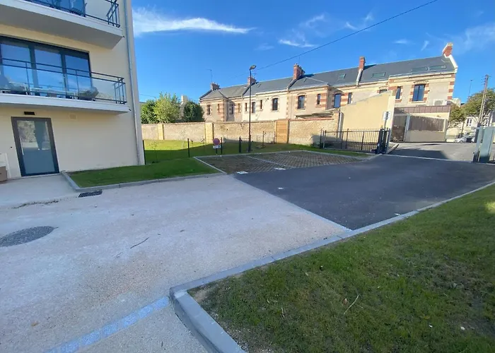 Cosy, Lumineux, Proche Du Centre-ville , Sombrero - Sils Daire *