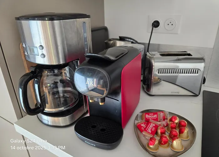 Cosy, Lumineux, Proche Du Centre-ville , Sombrero - Sils Daire